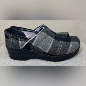 Dansko Plaid‎ Clogs Black Gray Fabric Professional Mule Shoes EU 37 USA 6.5 7